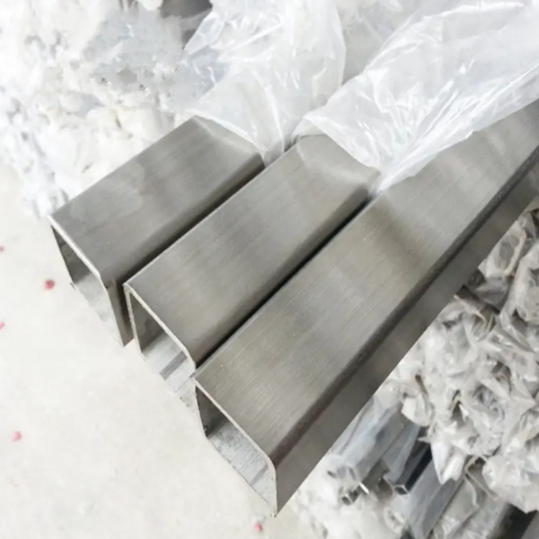 Steel Profiles Square Tube Galvanized Rectangular Steel Pipe ...